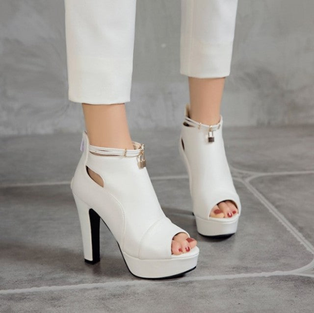 Hollow Out High-Platform Ankle Boots